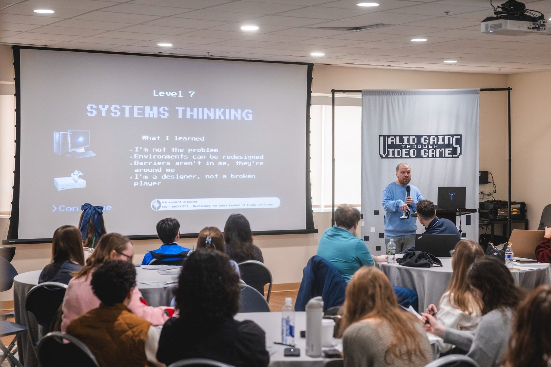 Gareth يلقي المحاضرة الرئيسية في Valid Gains Through Video Games، Monmouth University، 2026